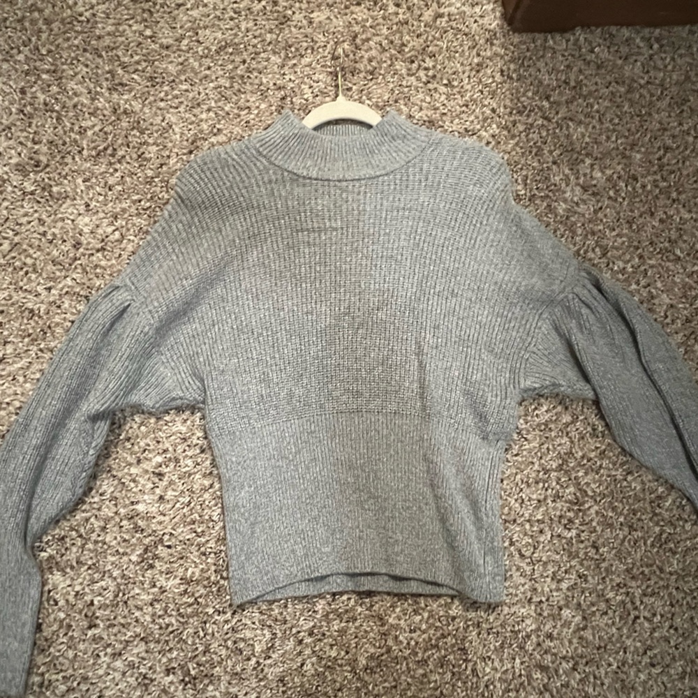 Express Woman’s Light Gray Crewneck Sweater